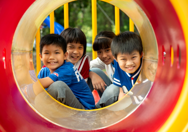 【安麗希望工場慈善基金會】創造希望 讓愛永續(標題圖檔)